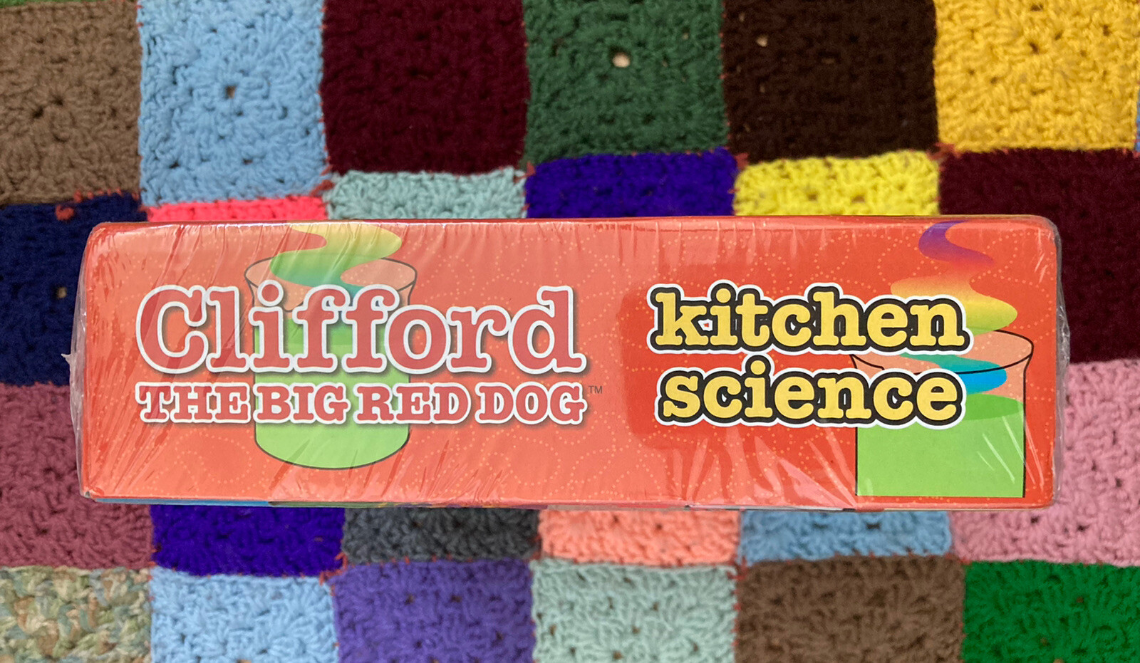 Scholastic Clifford The Big Red Dog Kitchen Science Kit Ages 3+ Sealed BRAND NEW