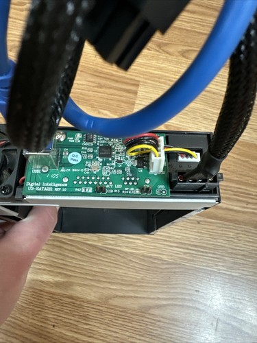 (2) TWO Digital Intelligence Hot Swap SATA Mobile Rack/Cages for 3.5” HDD Bay - Picture 6 of 6