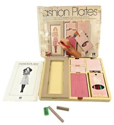 Vintage 1978 Tomy Fashion Plates Complete Set w/Pencils and Original Box