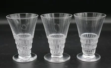 Set of 3 Lalique France Crystal Bourgueil 3" Cordial Glasses
