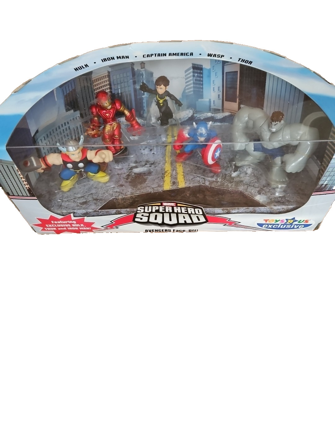 R Us Exclusive Nib