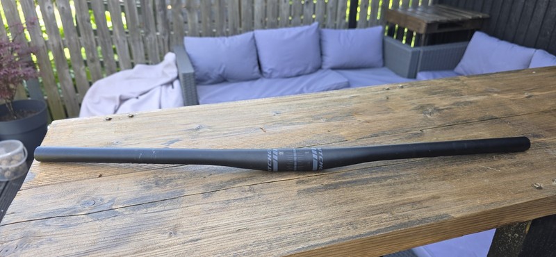 Ritchey Comp Flat Mtb Handlebar: Bb Black 720Mm X 9D