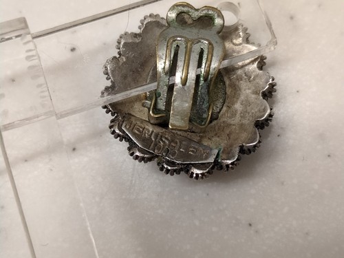 Vintage 1000 Jerusalem Silver Clip-on Earrings - Picture 7 of 8