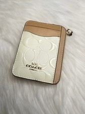 NWT Coach Zip Card Case In Signature Leather With Charm Strap CFI28 LIGHT LEMON