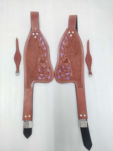 Premium Leder handbesetzt mit handbemalten Westernsattel Schutzblechen - Bild 1 von 5