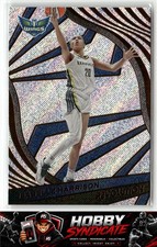 2022 Panini Revolution WNBA #6 Isabelle Harrison