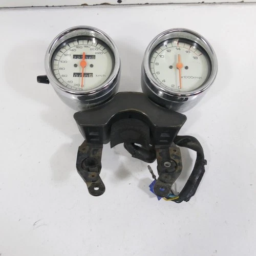 Suzuki GSF 400 Cockpit Tachometer Speedometer Rev Counter Instruments 84756