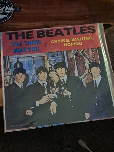 The Beatles til there was you. crying waiting hoping 45