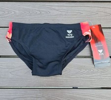 TYR Boy's Mens Swim Admiral Splice Racer black/red size 28 New