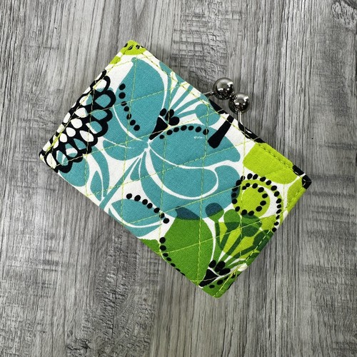 Vera Bradley Tri-Fold Wallet Coin Purse Kisslock & Magnetic Clasp Green Yellow