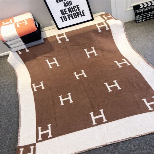 Hot Cashmere blanket, office towel, nap, picnic, camping blanket - Picture 4 of 55