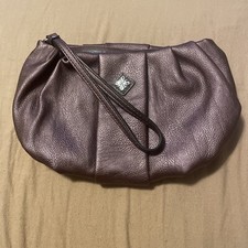 SIMPLY VERA WANG NWOT Women's Purse Wristlet Handbag Metallic Rose