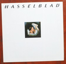 HASSELBLAD SALES BROCHURE, FOLD-OUT, 4 PANELS, 1974, DISTRIB. LABEL/156882