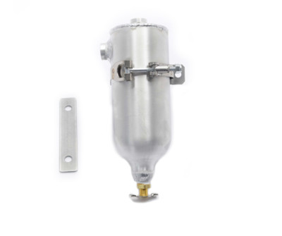 Canton 80-205 Aluminum Catch Tank 24 Oz Drag Race 3/8'' Ports & Petcock