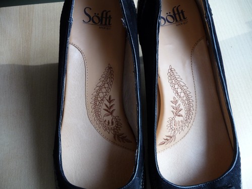 SOFFT NEW BLACK SUEDE LEATHER COMFORT ARCH SUPORT SLIP RESISTANT PUMPS 9,5 WIDE - Picture 4 of 9