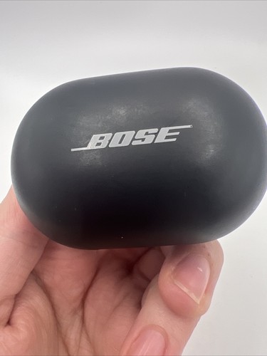 BOSE QuietComfort Earbuds with Charge Case Model 442318 Black RIGHT ONLY - Photo 3 sur 24