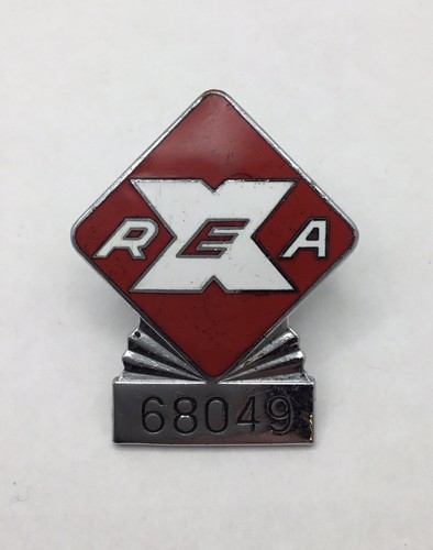 Vintage Railway Express 68049 Enameled Employee Hat Badge