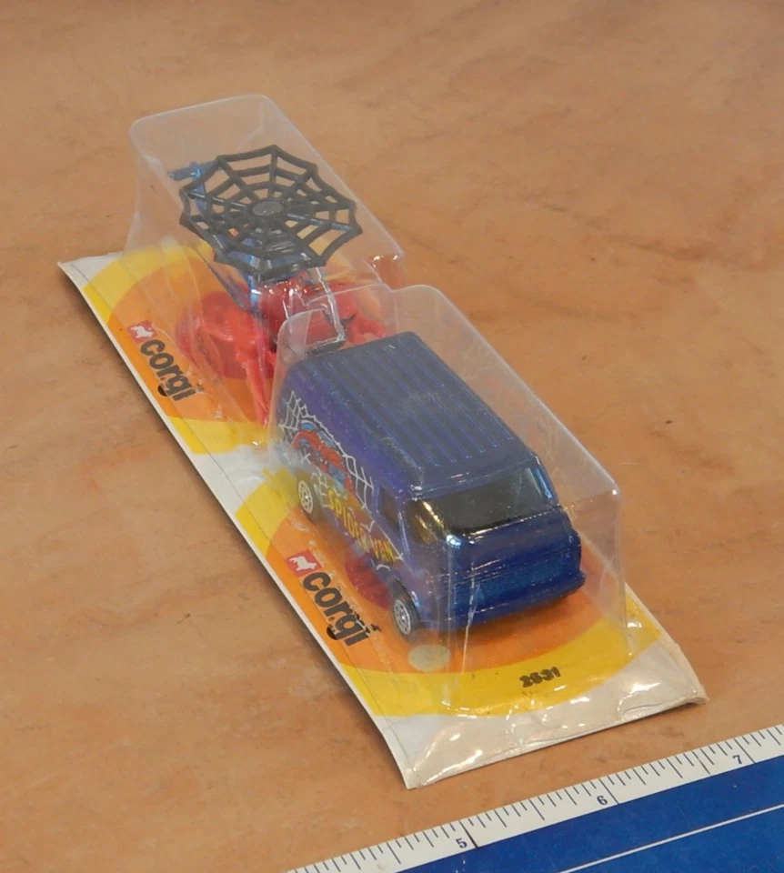 1979 CORGI JUNIORS SPIDERMAN; SPIDER-VAN & HELO - BUBBLE TWIN PACK, # 2531, NOS - Image 3 of 4