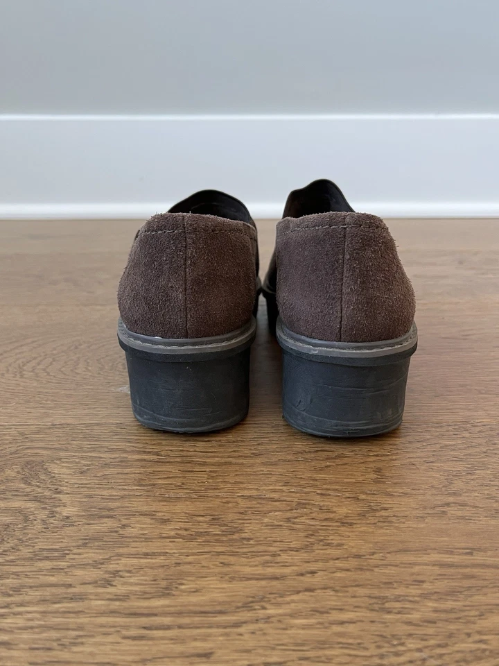 Clark’s Mujer Talla 8/EU 39 Marrón Gamuza Airabell Cómodo Espuma Cuña Medianos Zapatos Foto 3 de 4