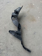 Audi A2 2003 Vorne rechts Halterung Stoßstange Stoßfänger vorne 8Z0854730