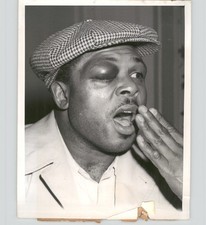 Boxer Archie Moore Yawning After Rocky Marciano Fight New York 1955 Press Photo