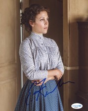 Erin Krakow When Calls the Heart Autographed Signed 8x10 Photo ACOA