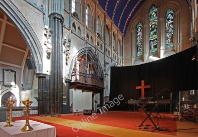 Photo 6x4 St Paul, Queen Caroline Street, Hammersmith - Chancel Hammersmi c2011