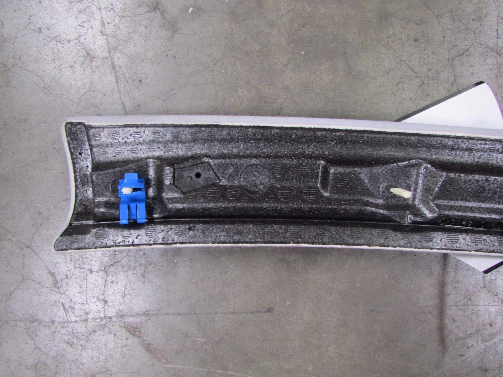 Maserati Quattroporte, RH Right A-Pillar Grey Interior Trim, Used, P/N 981353003