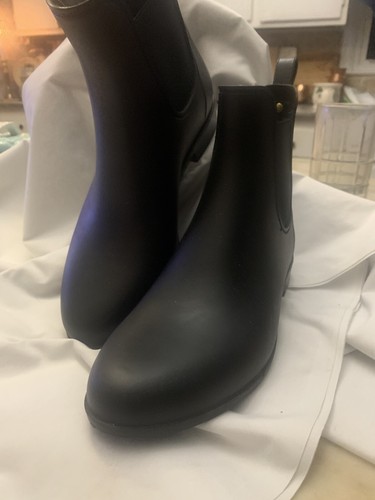 Sam Edelman Women's Tinsley, Rubber Rain Boots-Black, Size 9M. - Picture 6 of 6