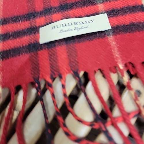 Burberry Classic Check Cashmere Scarf Red 100% Cashmere 70x12 - Picture 2 of 4