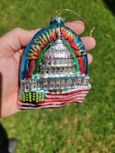 PATRIOTIC Hand Blown Painted Washington D.C. Christmas Ornament Glitter Accents - Picture 5 of 6