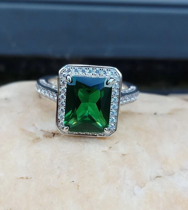 Green shop statement ring