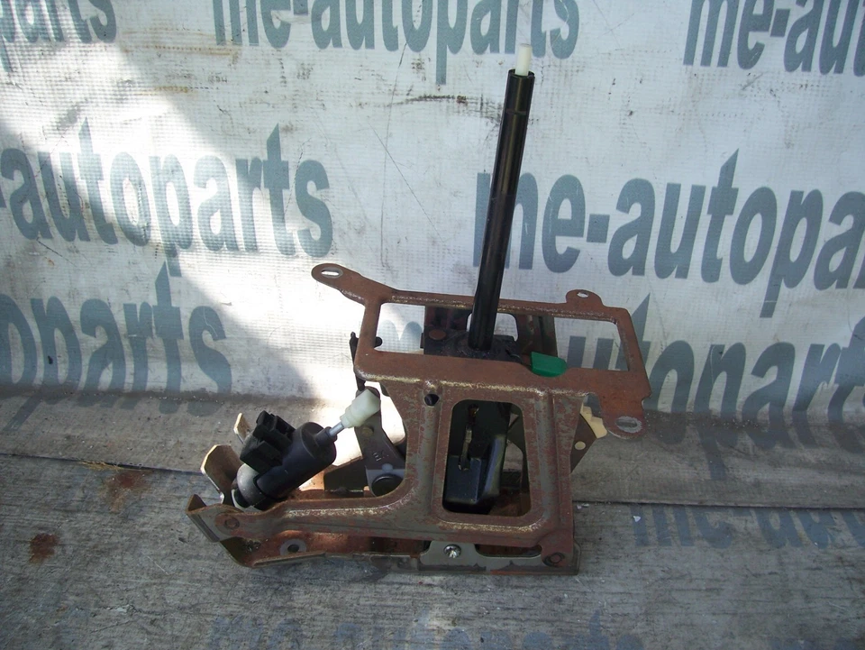 Cadillac Sevilla Eldorado 1996 transmisión OEM palanca de cambios de piso Foto 3 de 4