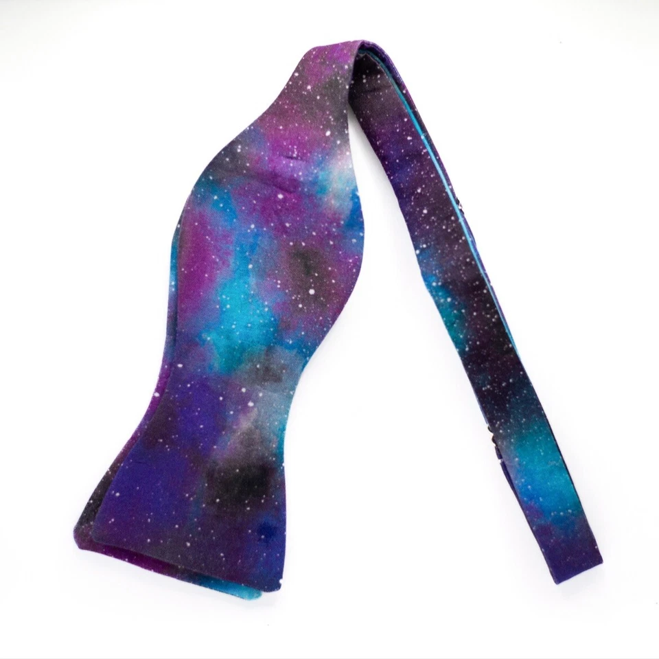 NUEVO HECHO A MANO Galaxy AUTO CORBATA pajarita adultos hombres azul púrpura nerd geek científico Foto 2 de 3