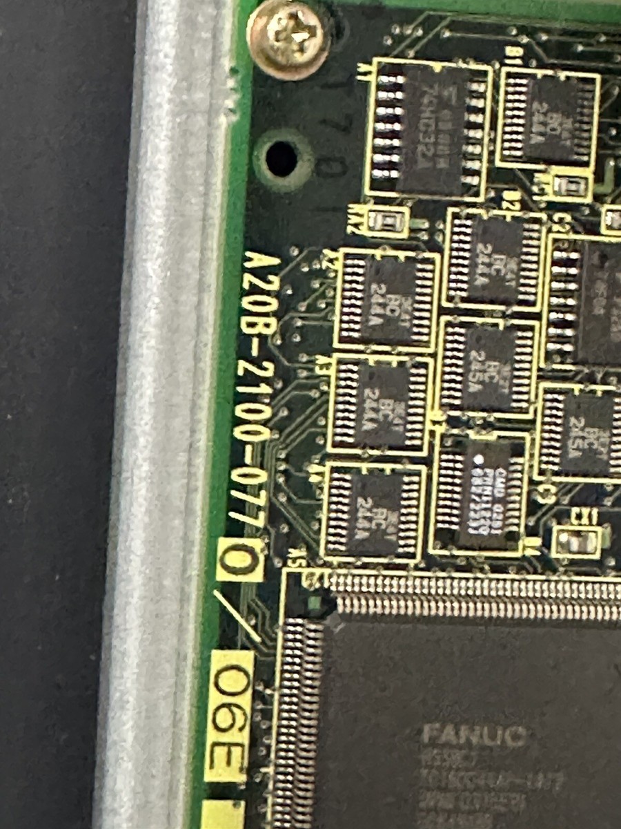 Fanuc A05B-2452-C151, A20B-2100-077 Operator's Panel for R-J3iB