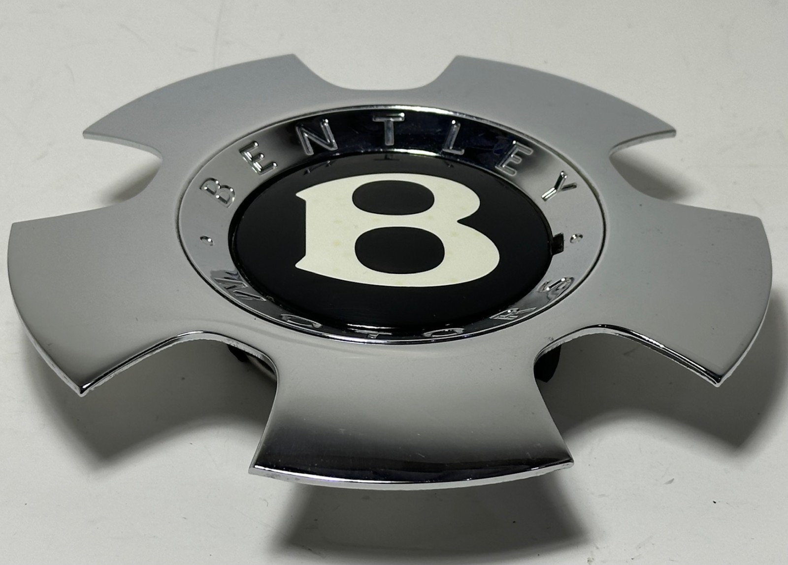 2003-2013 BENTLEY CONTINENTAL WHEEL CENTER HUB CAP COVER CHROME 3W0601161AC OEM