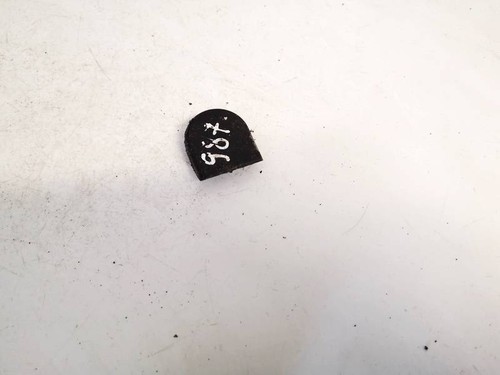 Fuel tank protection plate