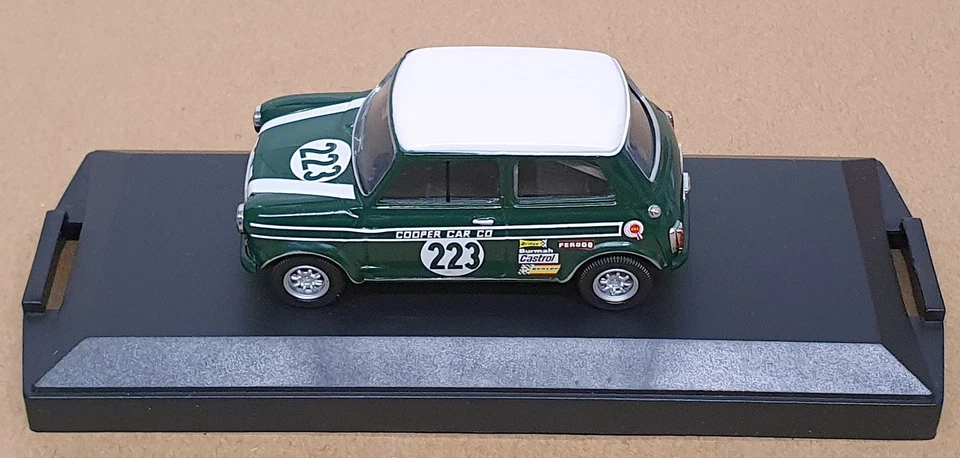 Vitesse 1/43 Scale LO61 - Austin Mini Cooper #223 British Saloon C. Champ 1968 - Image 4 of 4