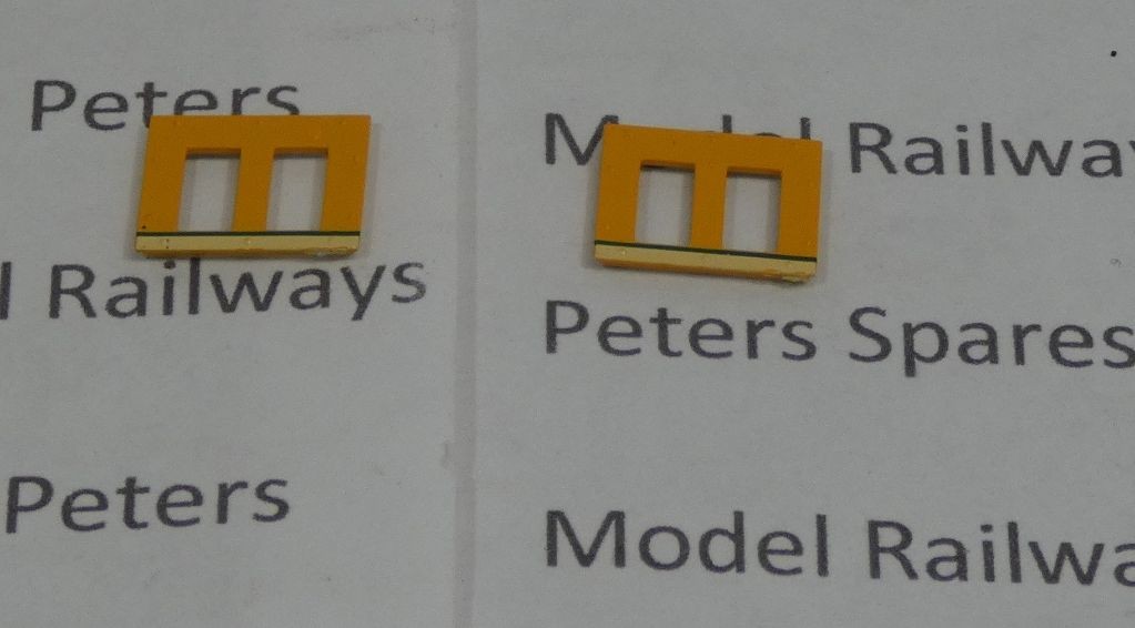 Dapol 113322/3 Class 122 OO Gauge Headcode Plain Yellow