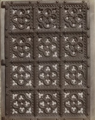 Florenz Bargello Nationalmuseum Eisentür Carrand Sammlung Foto Brogi 1880