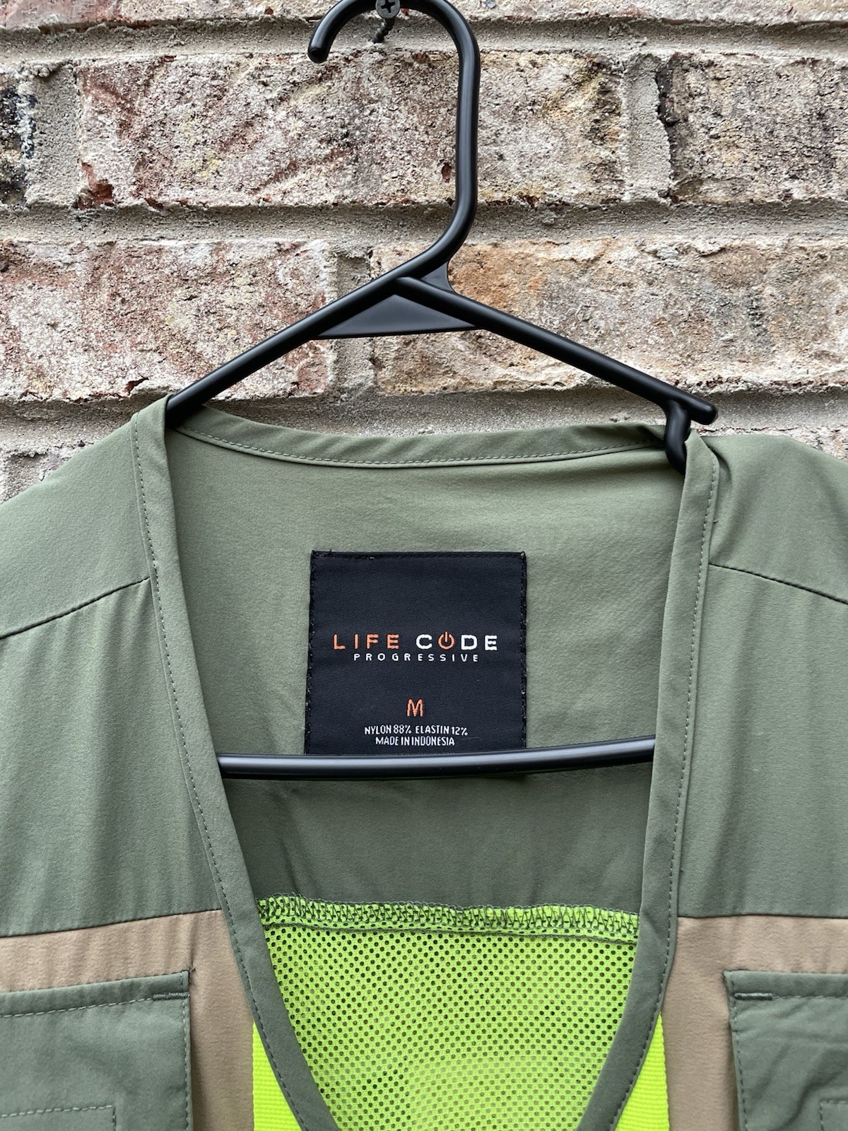 Life Code green utility vest with multiple pocket… - image 2