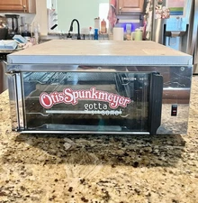 Otis Spunkmeyer OS-1 Cookie Oven and Convection Oven w/ Tray. Works. Please Read
