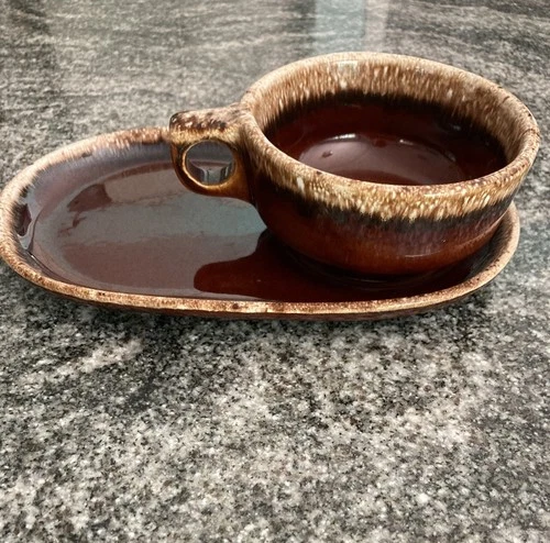 Hull Pottery Brown Drip Vintage Soup Mug Snack Tray Sandwich Oven Proof 1960’s