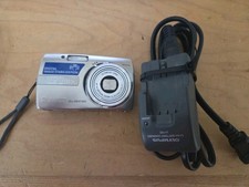 Olympus Stylus 1000 10.0MP Digital Camera Silver All Weather