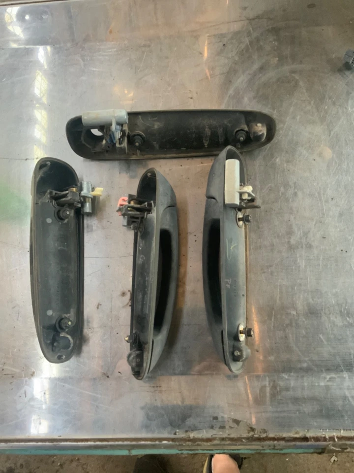 Dodge Durango 2005 juego de manijas de puerta exterior delantera trasera 4 Ram Dakota Truck Foto 2 de 2