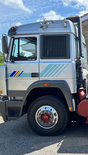 Iveco Turbostar 190:48 V8 480hp Tractor Unit - Picture 1 of 24