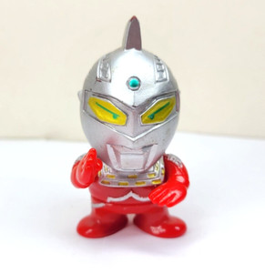 BANDAI ULTRASEVEN フィギュア Ultraseven Toho Daikaiju Series Ultraseven