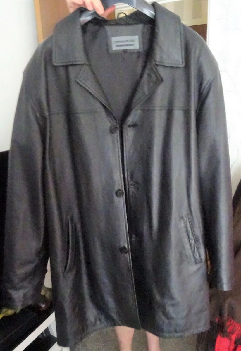 Black three cheap quarter coat