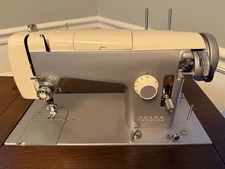 Vintage Sears Kenmore Sewing Machine 1120 