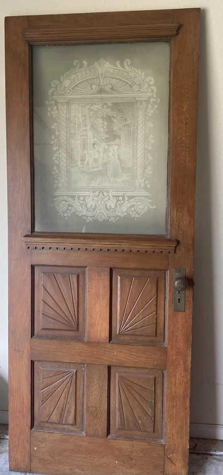 "Puerta de madera antigua con precioso vidrio grabado 32"" por 79"" repintada excelente estado" Foto 2 de 4